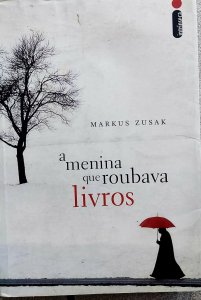 A Menina que Roubava Livros, Markus Zusak, Editora Intrinseca